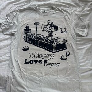 White Graphic Tee - Short Sleeve